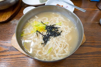 손칼국수 들깨칼국수