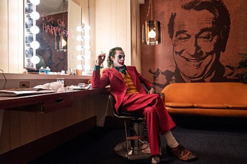  조커 Joker (2019) 리뷰 : 호아킨 피닉스의 미친 연기