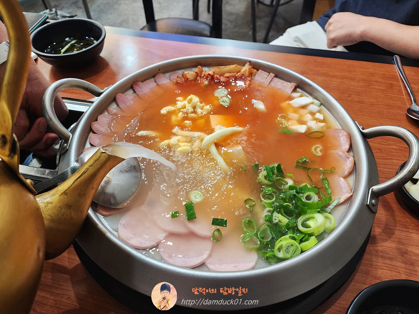 킹콩부대찌개