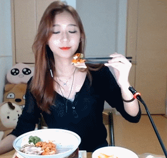  일본녀의 홍어 도전