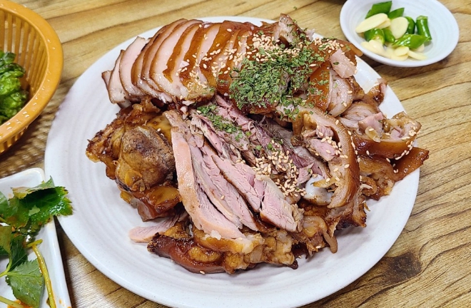  전주 한옥마을 맛집, 장가네왕족발 콩나물국밥 가성비 좋은 족발 맛집
