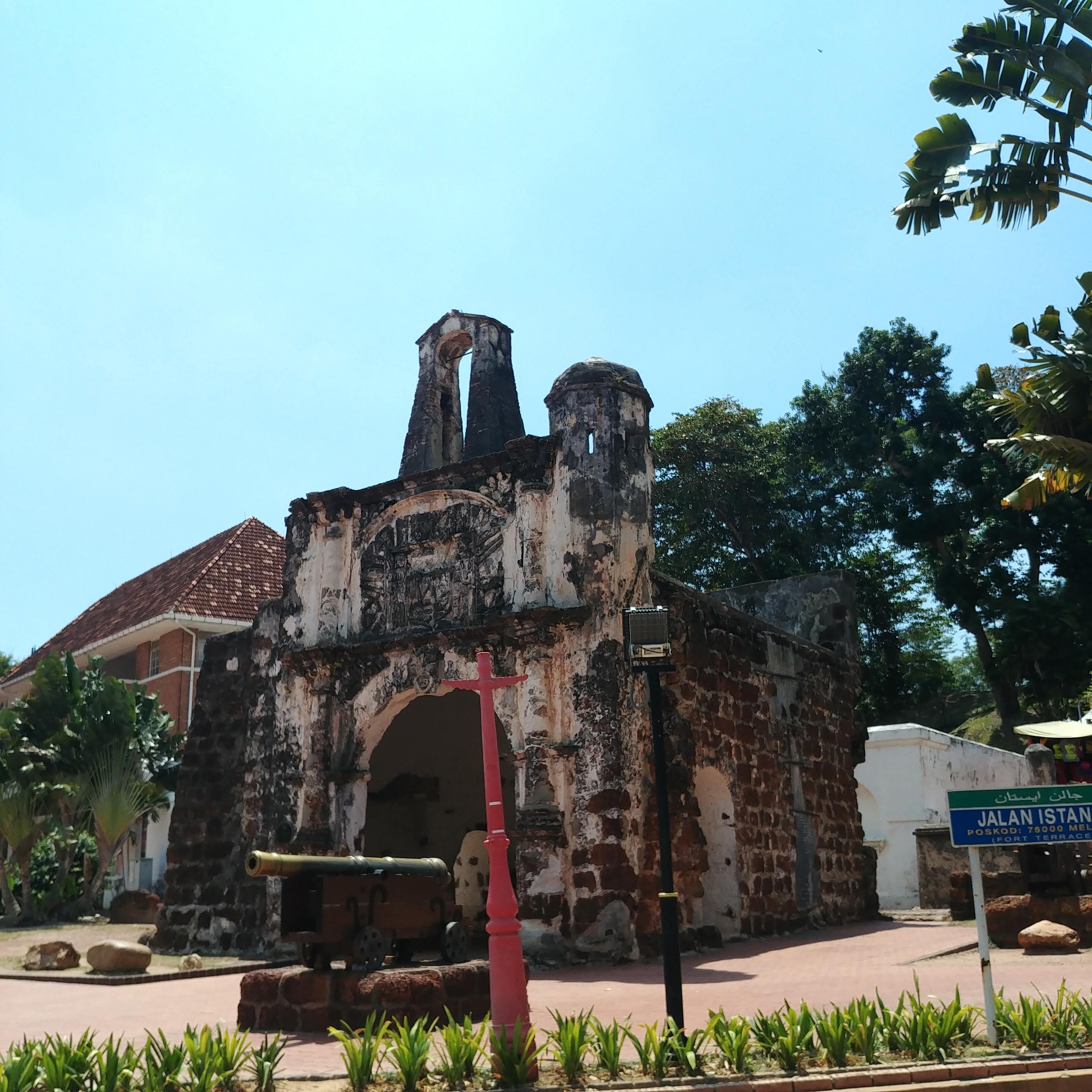 말라카 여행 묘비와 조각상이 있는 교회 유적지 세인트 폴 교회 Gereja St. Paul, Bukit Melaka