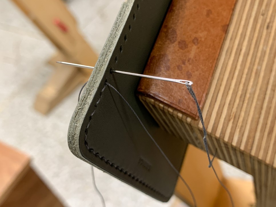 가죽공방 슬로우오브젝트 원데이클래스 가죽공방 슬로우오브젝트 원데이클래스