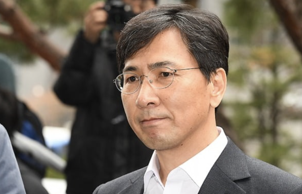  안희정 고향 학력 이력 나이 부인 민주원 이혼 프로필