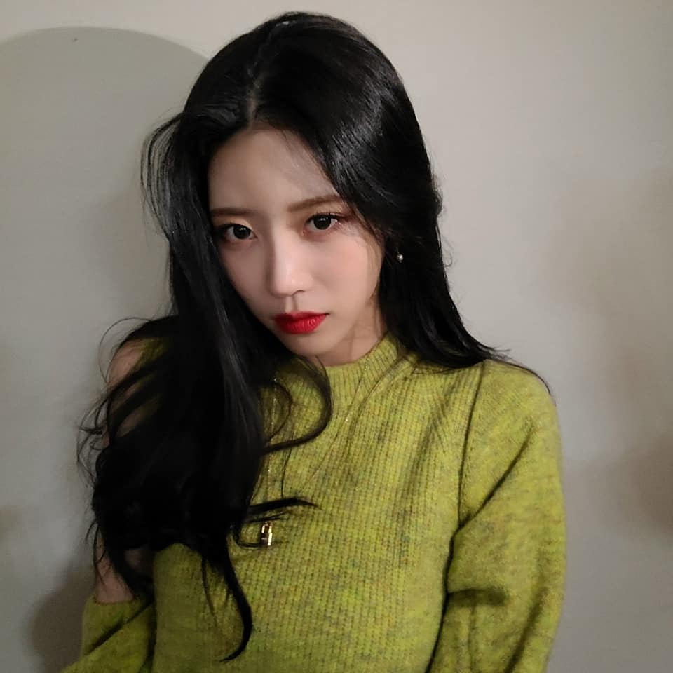  러블리즈 이미주 인스타그램 개설 기념 셀카 사진들 모음