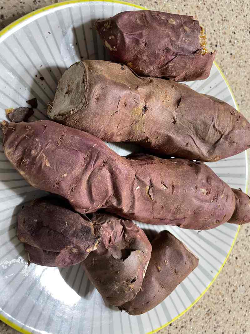 고구마 사진입니다.