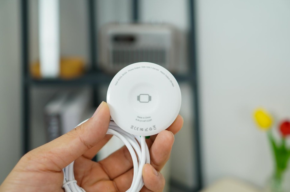 아이폰 무선충전기 추천 휴대용 애플 3in1 무선충전기 19