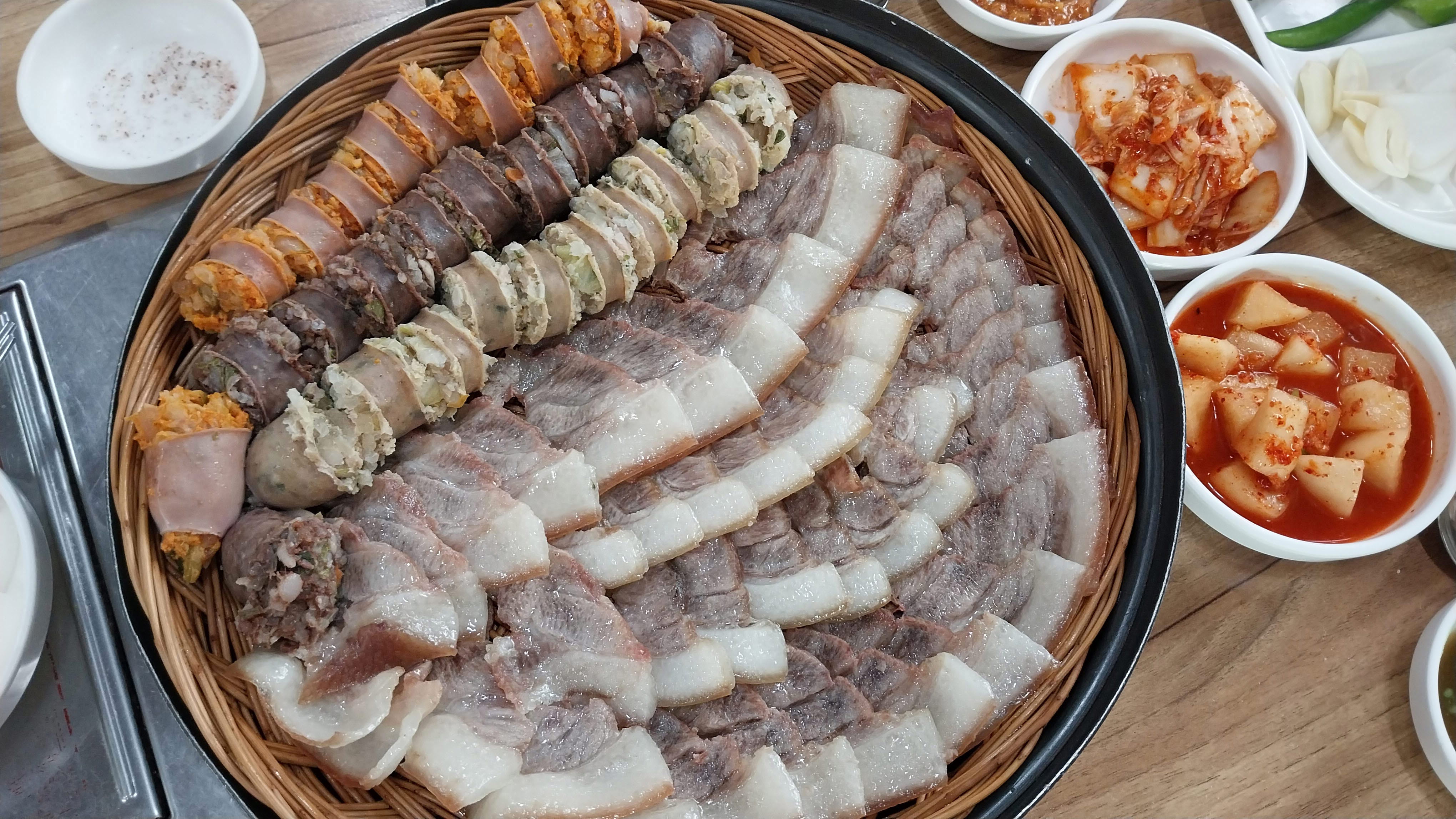 돈드림돼지국밥 이미지