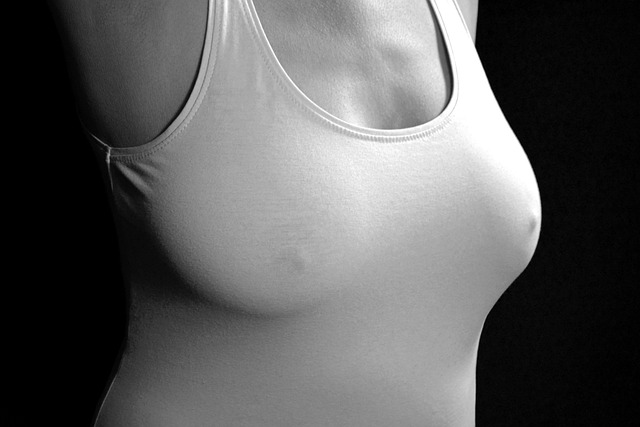  유두가 딱딱하거나 아픈 이유는 무엇인가요?
