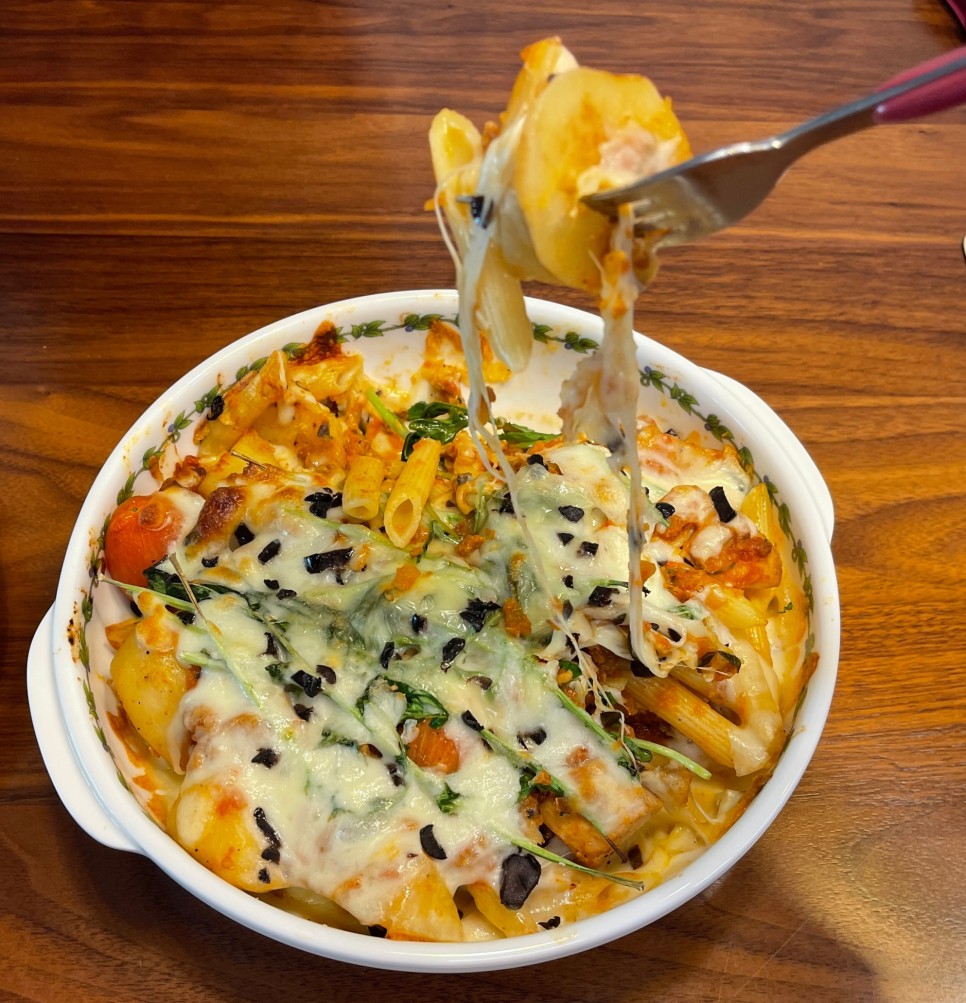  [레시피] 루꼴라와 토마토미트소스를 이용한 펜네그라탕