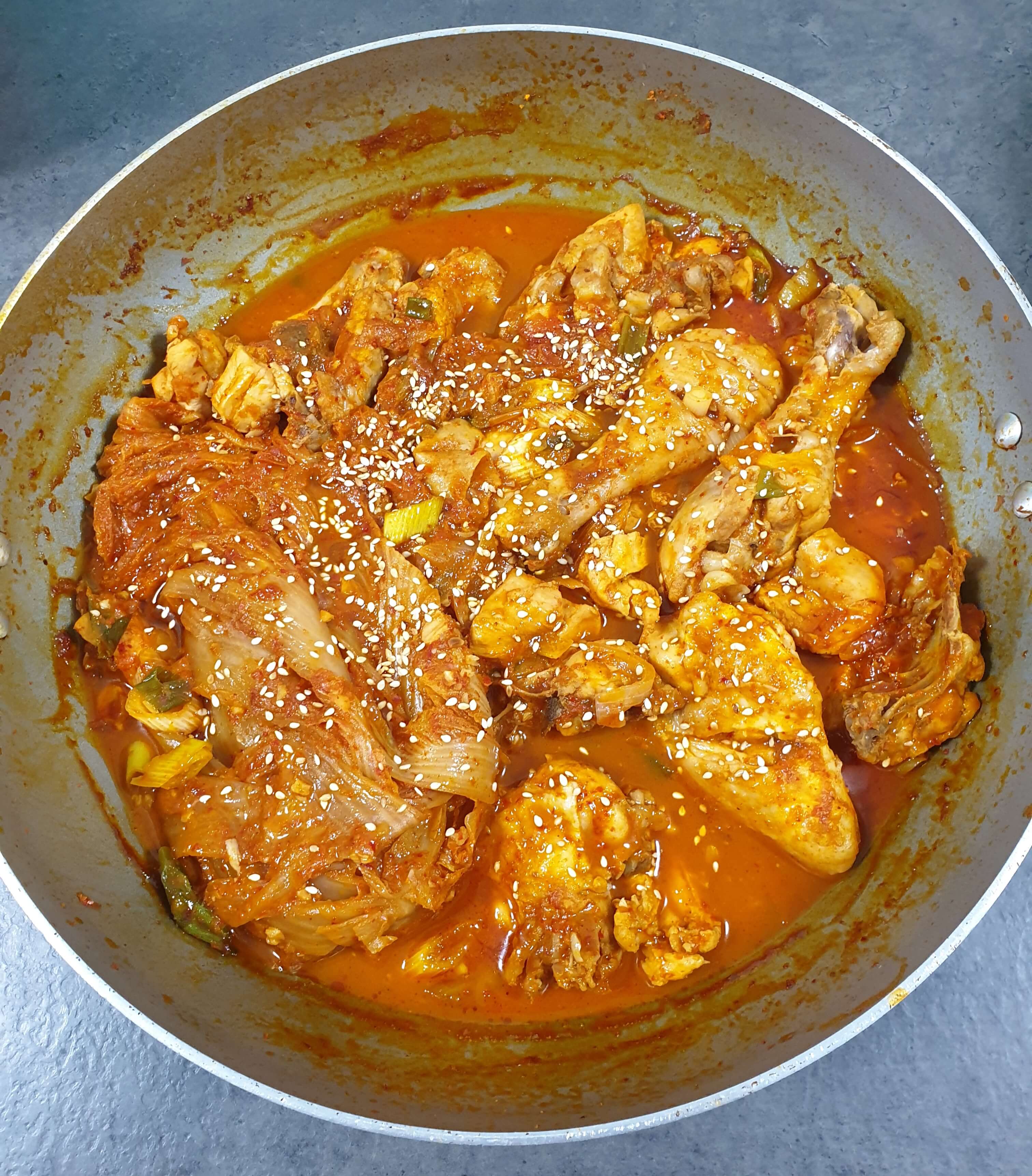  묵은지 닭도리탕 만들기 저녁 메뉴로 추천!