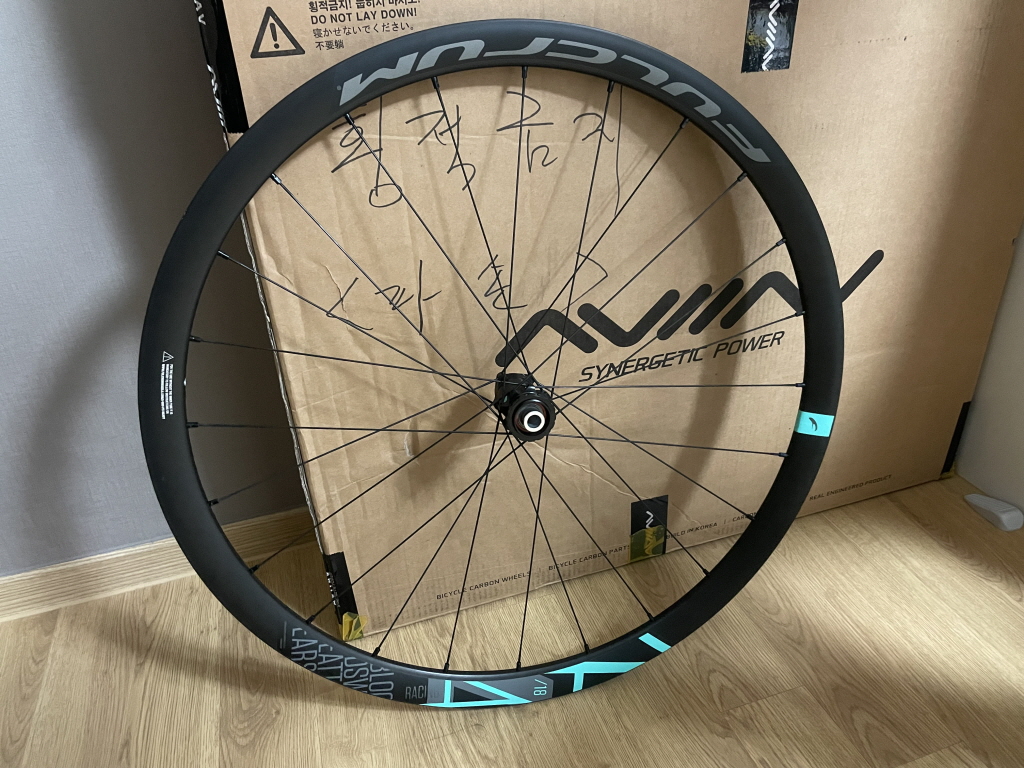 フルクラム 418 db チェレステ フルクラム 418 db チェレステ フルクラム RACING418 DB チェレステ