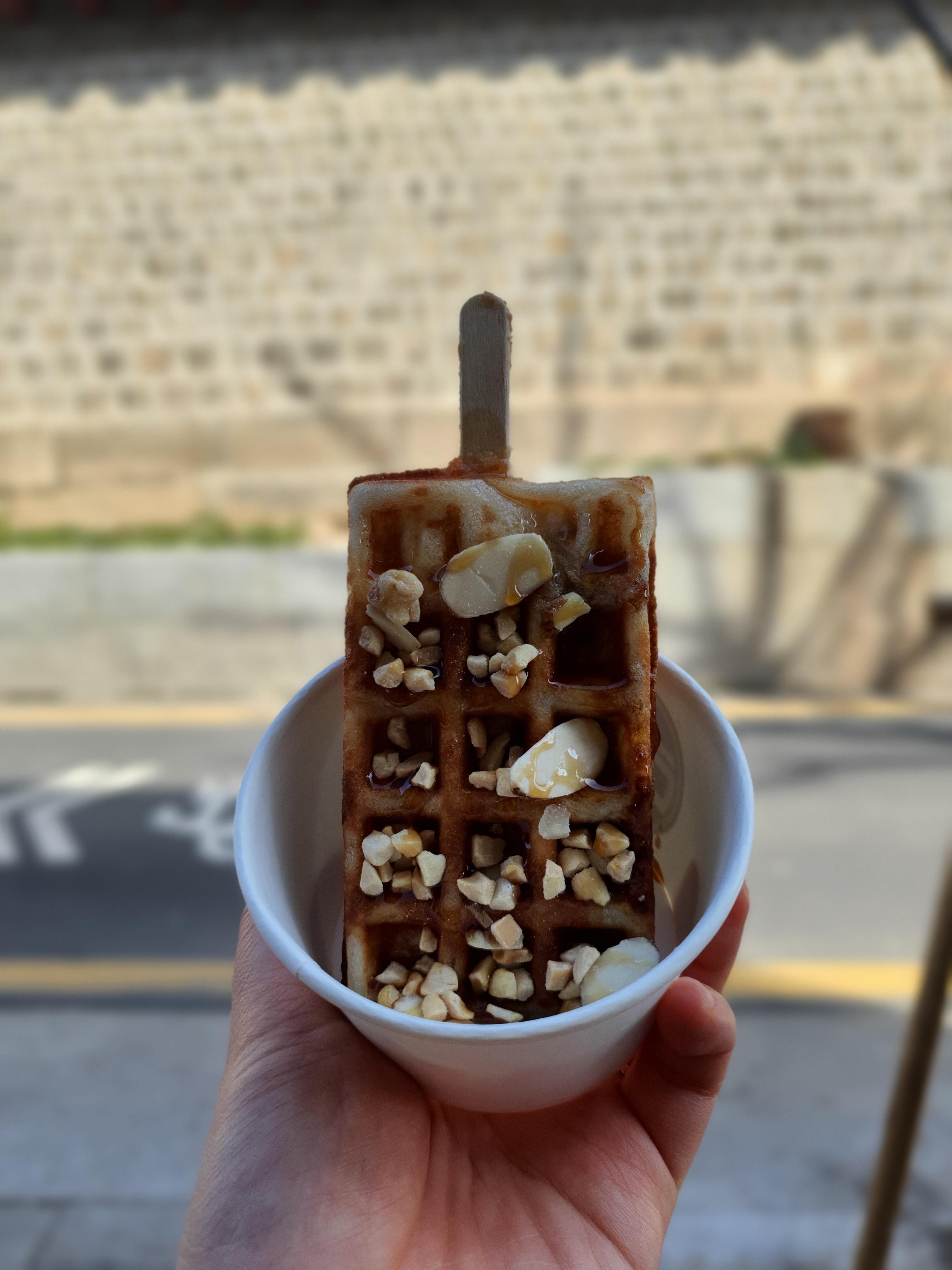  익선동 맛집 수제와플 젤라또 - 오바바