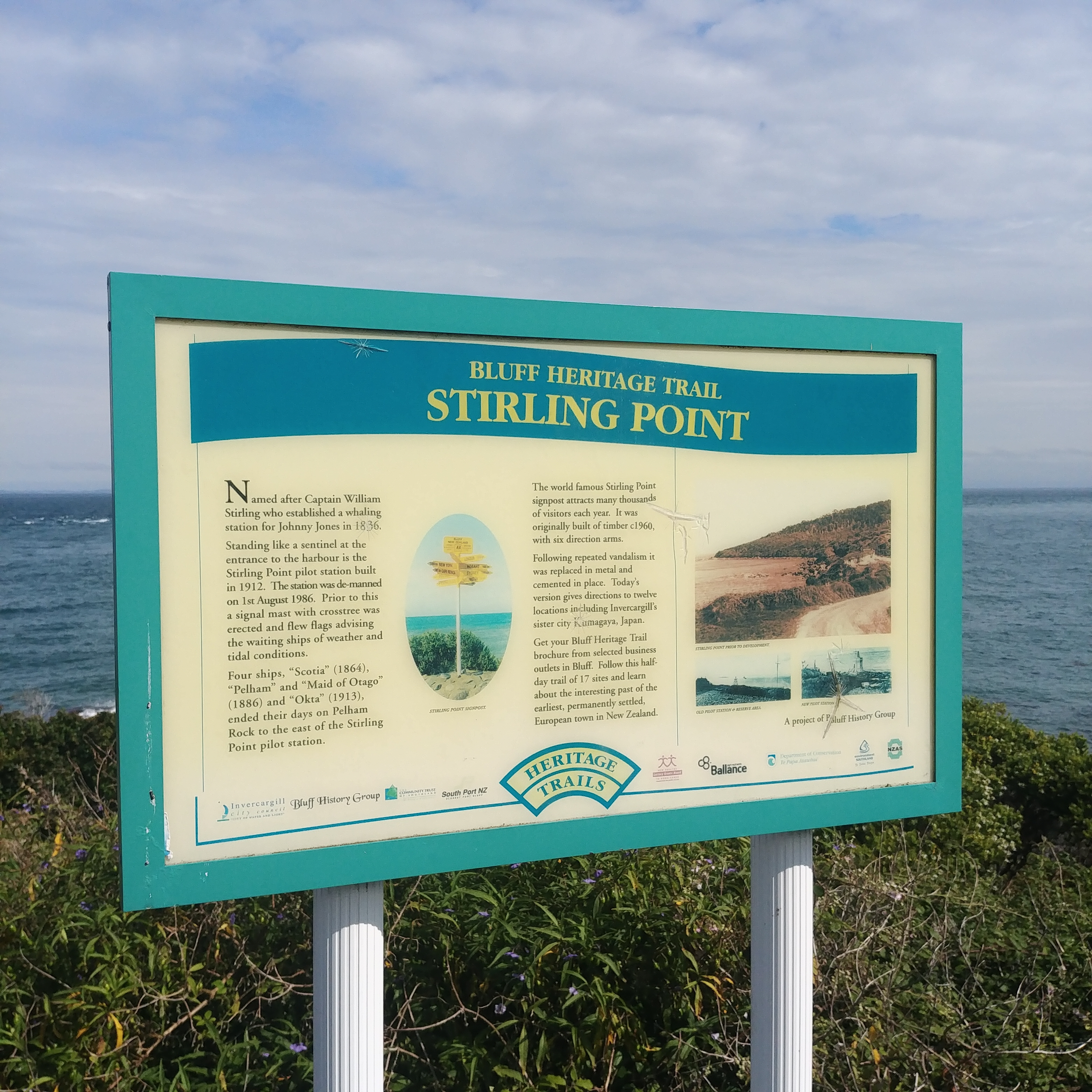 뉴질랜드 남쪽 끝 스털링 포인트 Stirling Point