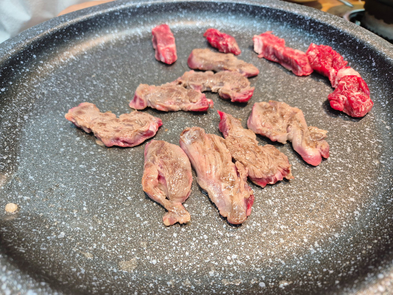 생생정보통 맛집오늘방송 돼지고기 무제한 싸다구무한리필고기식당 송내점 이미지