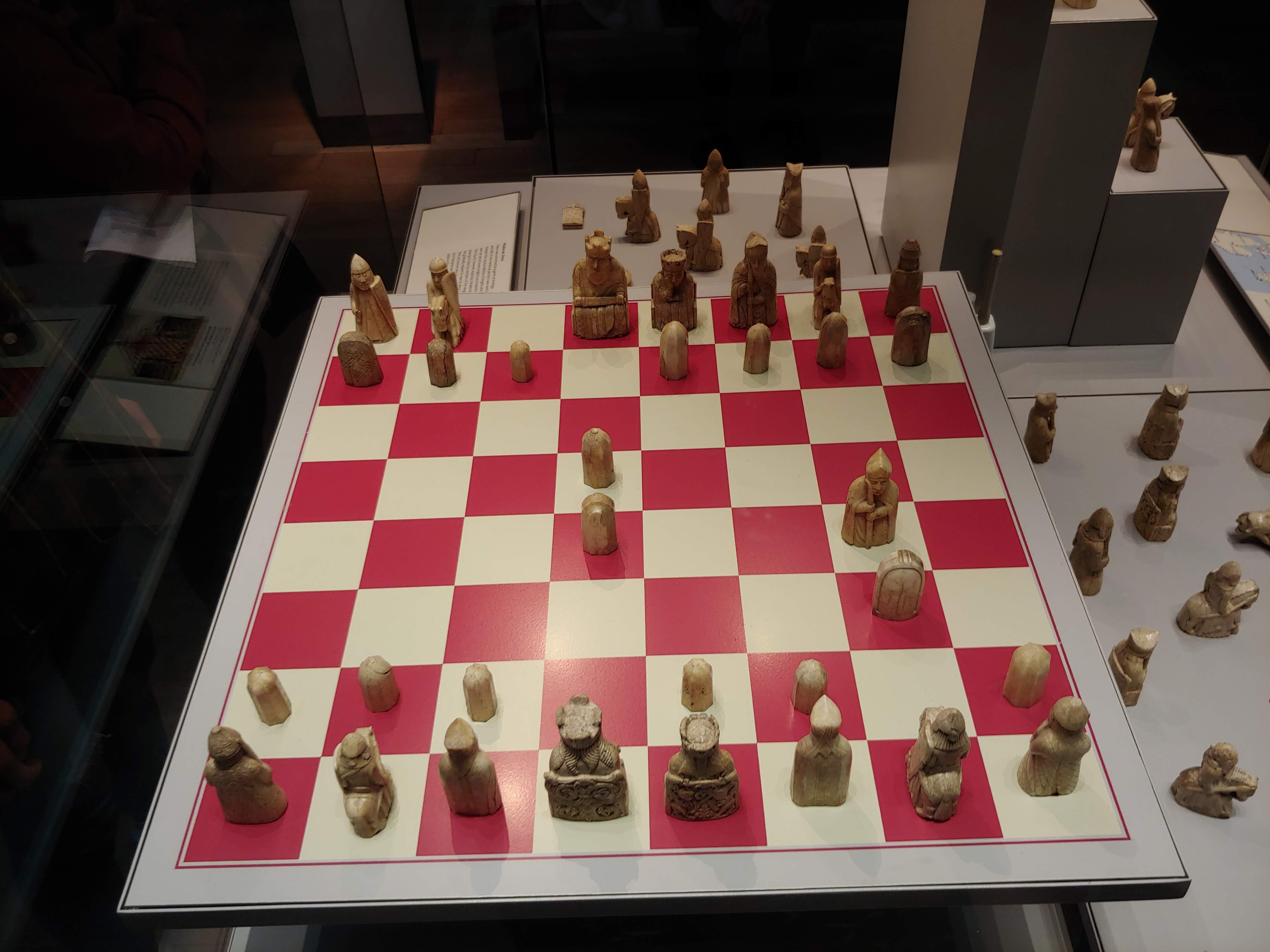 오래된 체스 모형