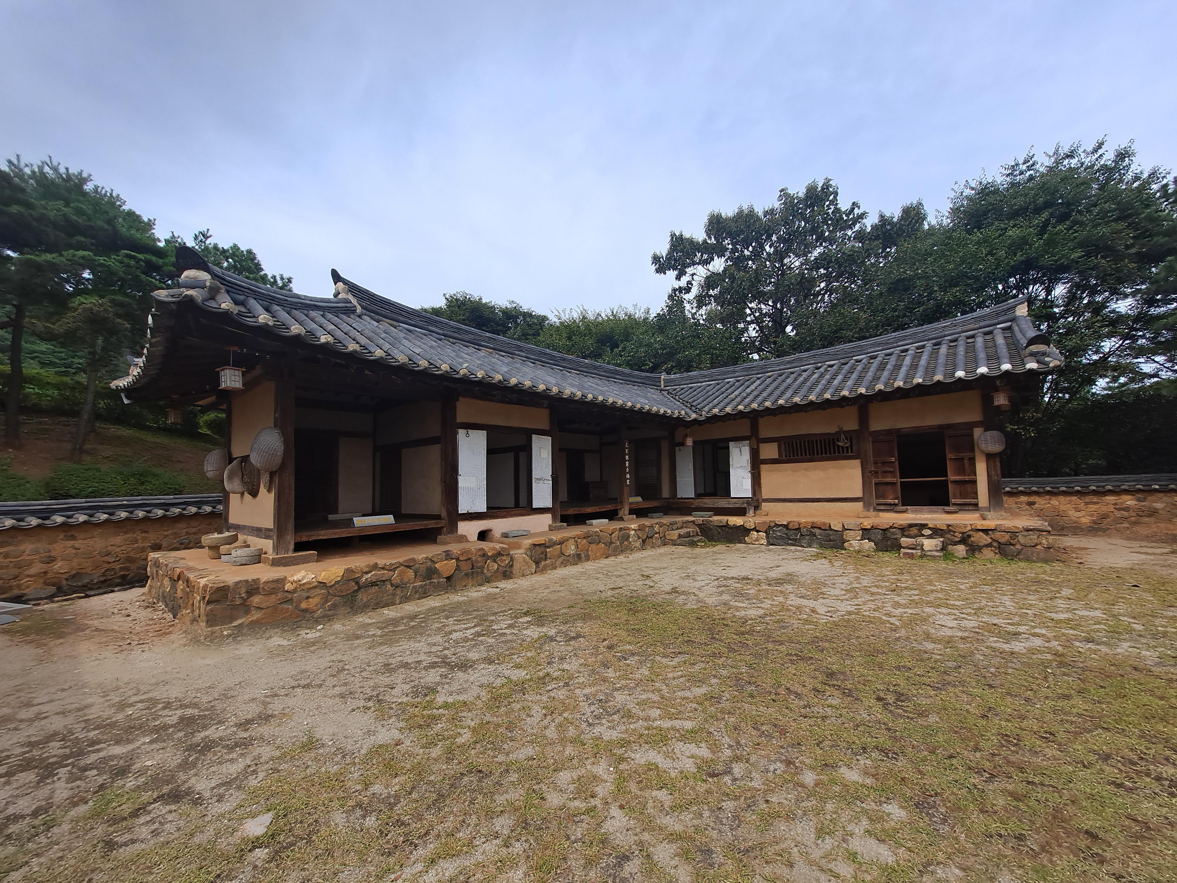 청주 부강리 고가