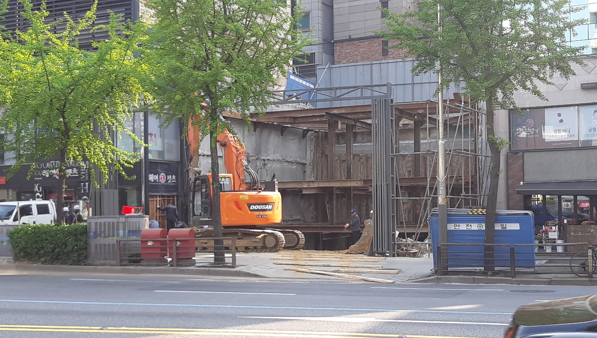  은평구 연신내역 인근 건물 공사 현장 사진 022(korean constructions)