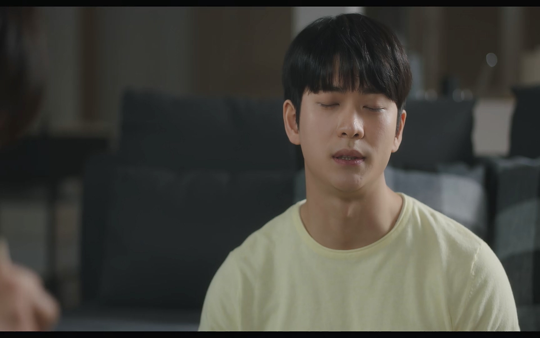 이상한 변호사 우영우.E9p.NF.WEB-DL.AAC.H264-With.mp4_20220814_164801.054.jpg