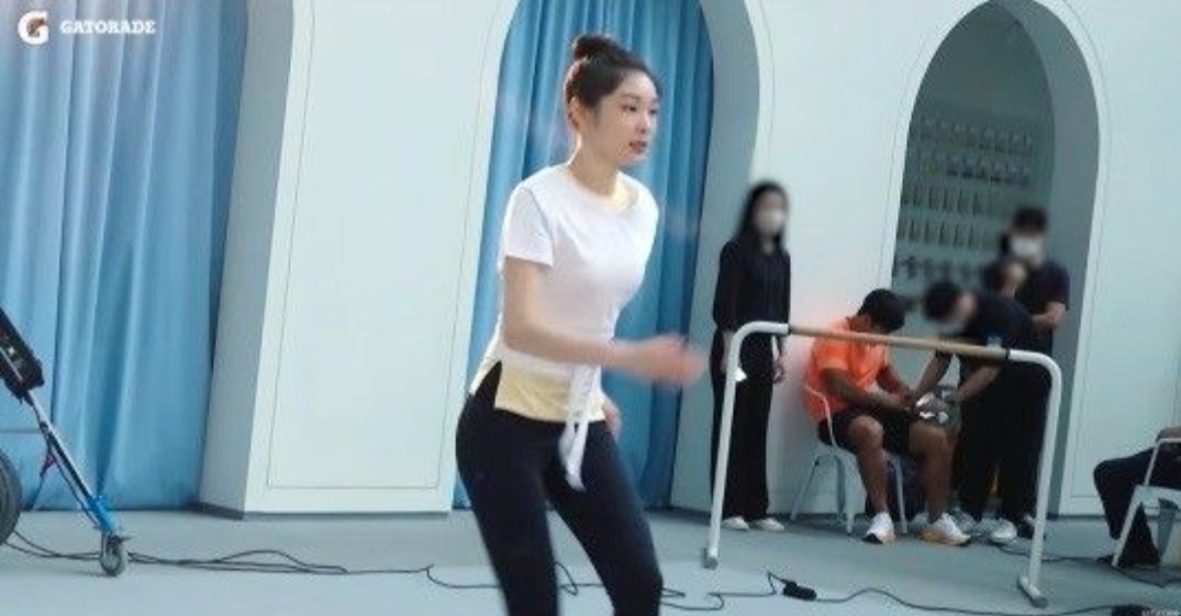 김연아, 완벽 레깅스핏..5살 연하 고우림 반한 이유 있네