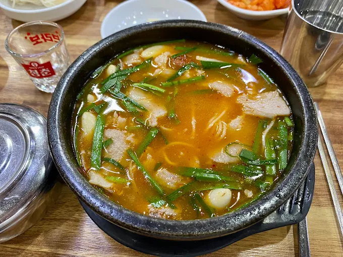 광안리 돼지국밥 '수영돼지국밥'