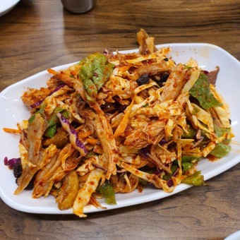 막국수 닭무침 닭곰탕