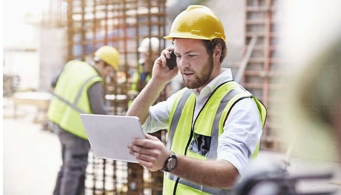 건설 현장에서 문자 메시지(SMS) 보고를 통해 얻을 수 있는 6가지 VIDEO: How Can SMS Reporting Benefit Your Construction Site?