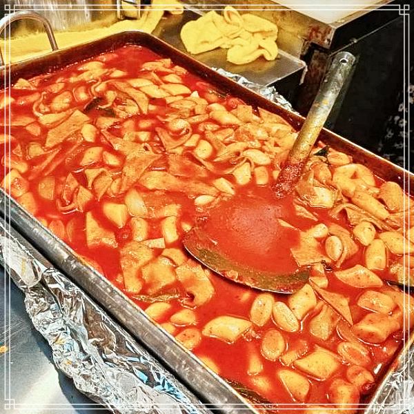  256회 전참시, 전지적 참견 시점 재벌집 큰아들, 김남희 망리단길, 망원 시장 떡볶이, 순대 꼬마김밥, 오징어튀김, 김말이, 새우튀김, 고추튀김 맛집 위치