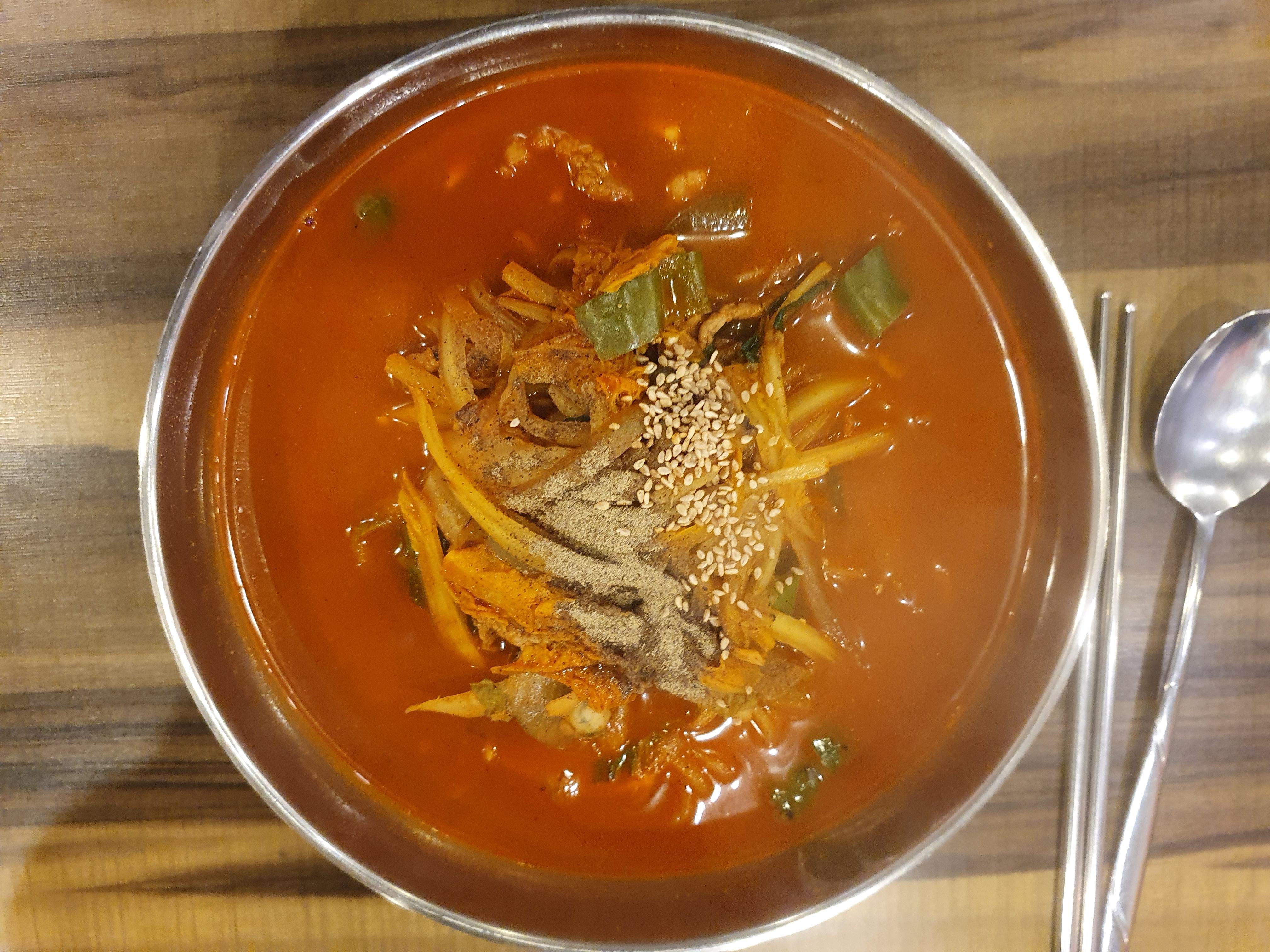 강릉교동짬뽕돈가스 이미지