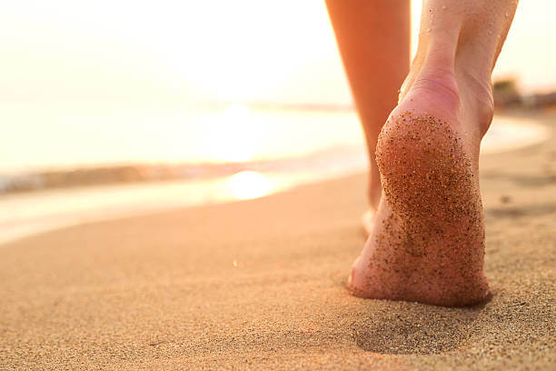 맨발 걷기 효능 10가지 및 주의할 점
