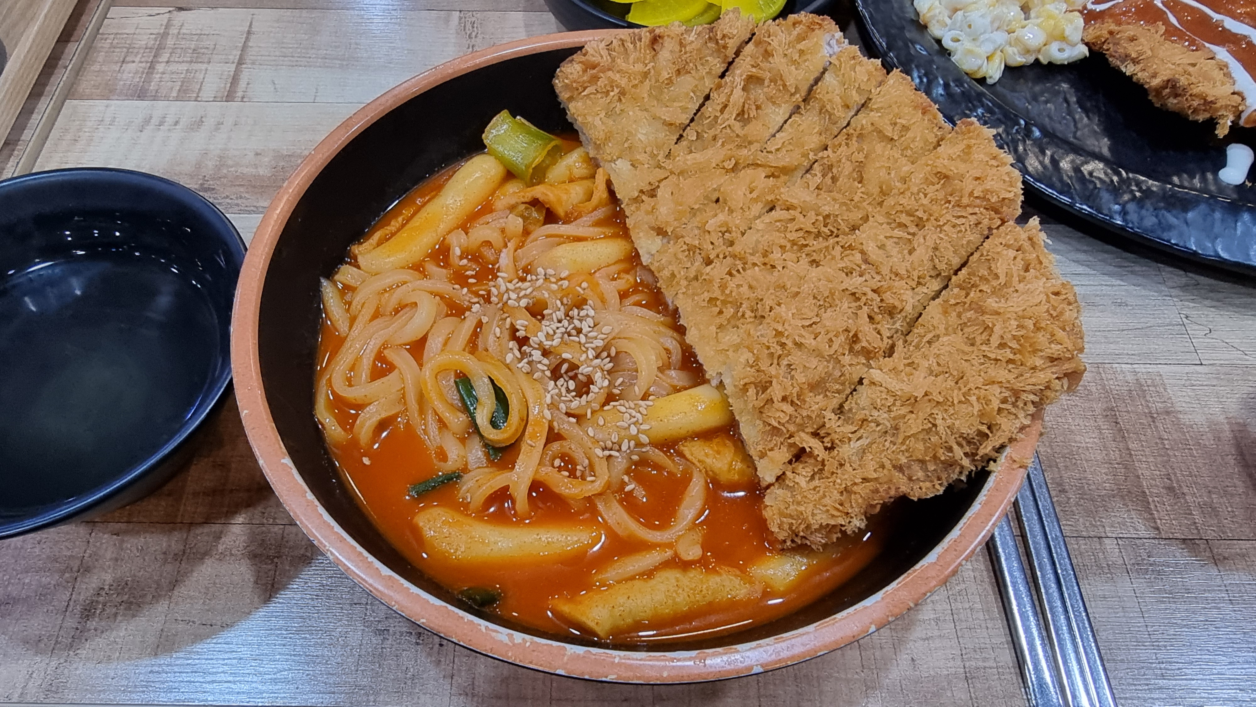 돈칼떡볶이