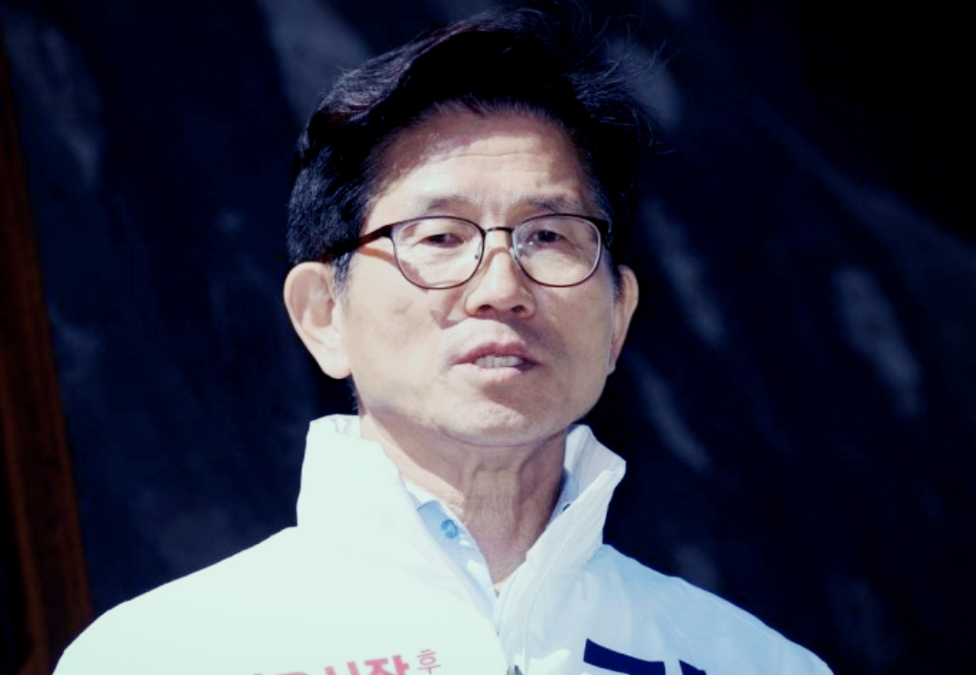  김문수 자유공화당 탈당