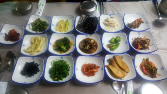 하동한상 참게가리장 재첩회무침 능시배다구