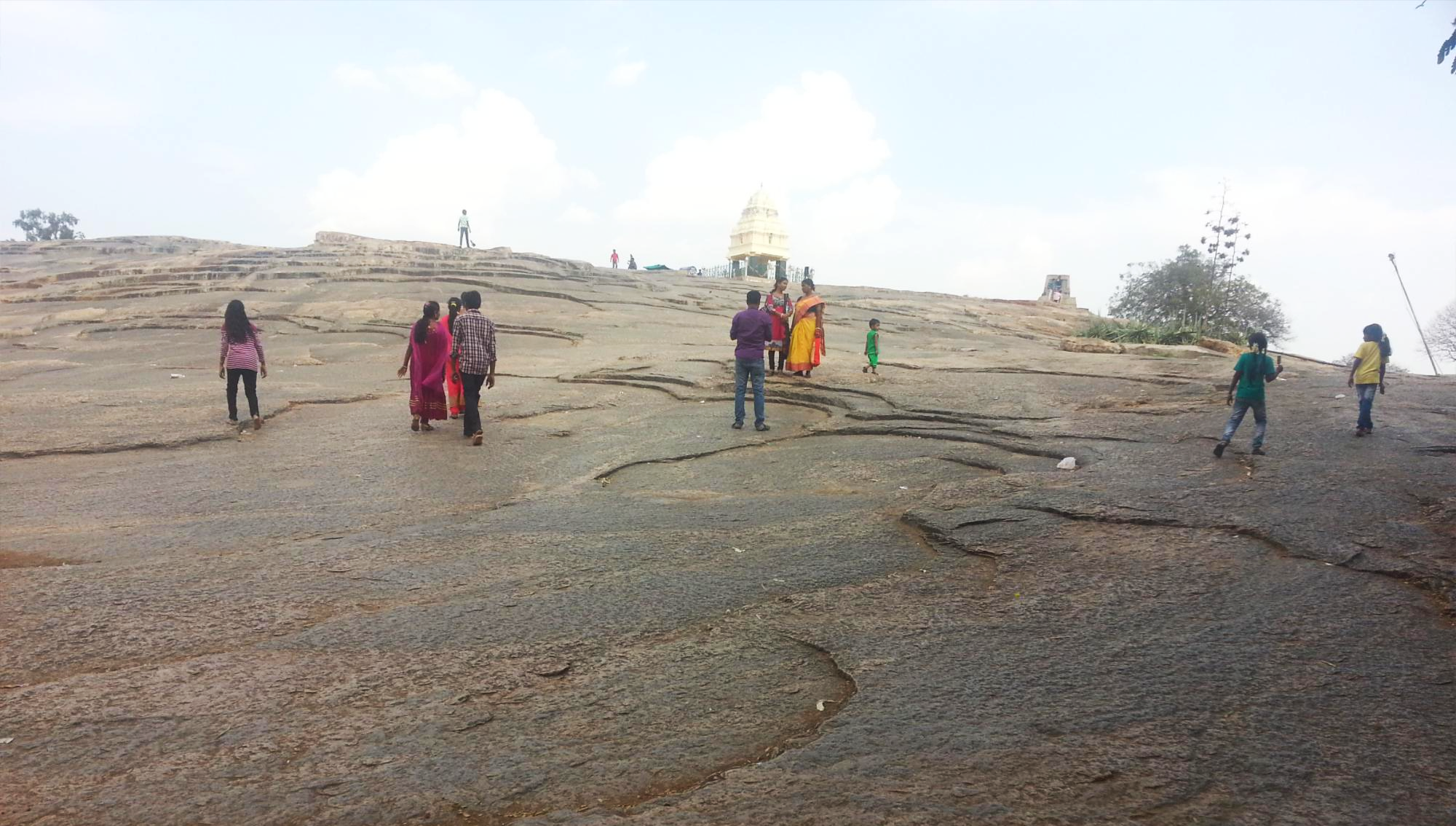인도 벵갈루루 통짜 바위산