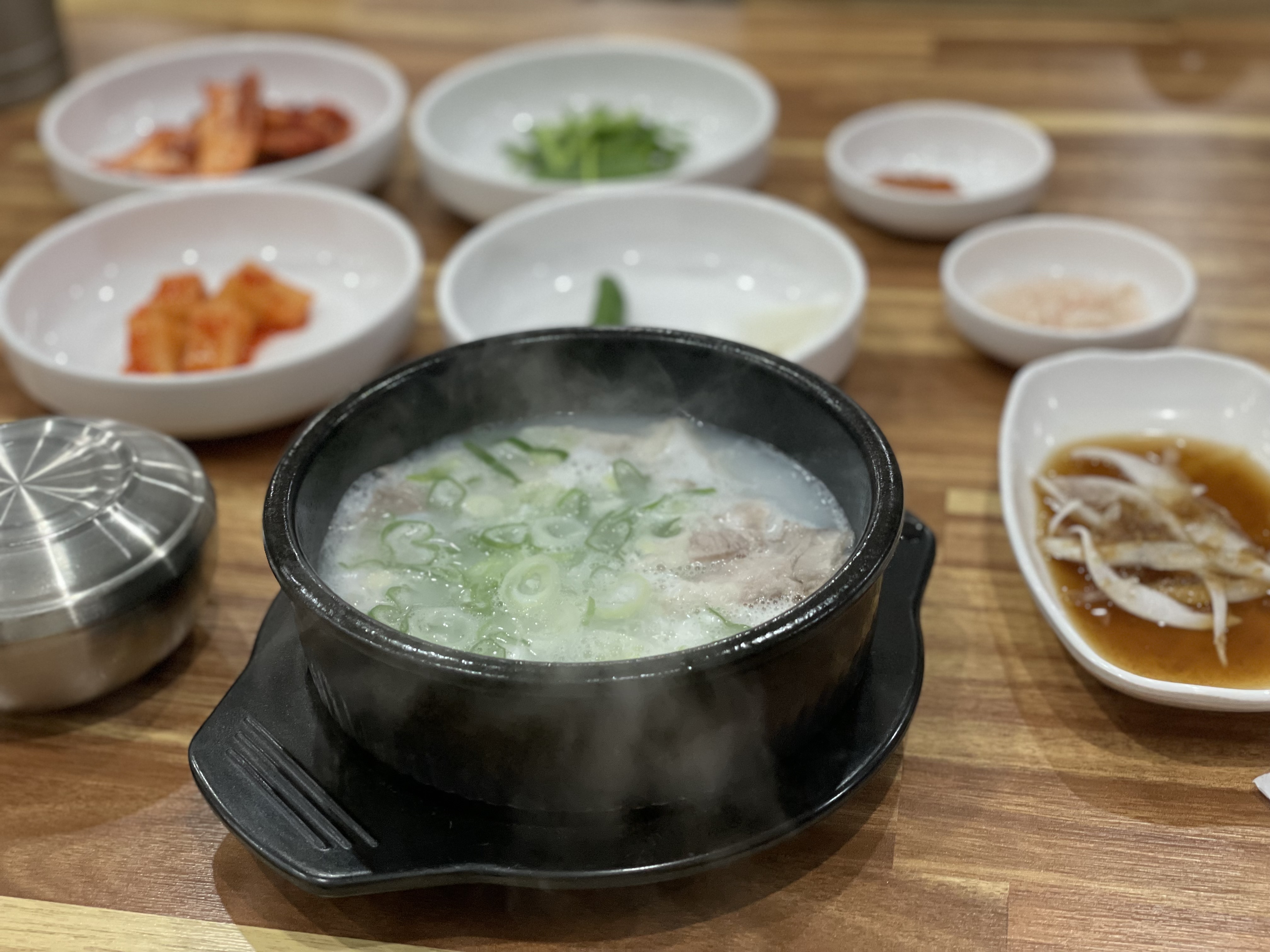  홍대 돼지국밥 맛집 춘풍 국밥
