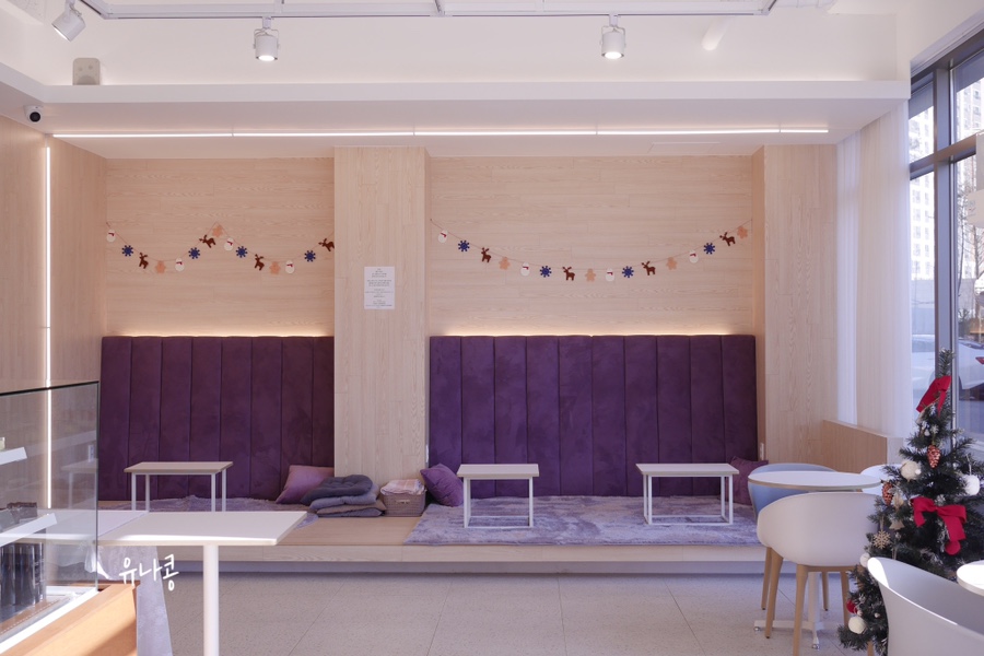 케이크(owa cake)에서 커피와 디저트 옥정 카페, 오와 23