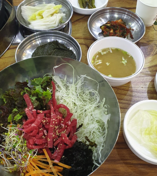 육회 이미지
