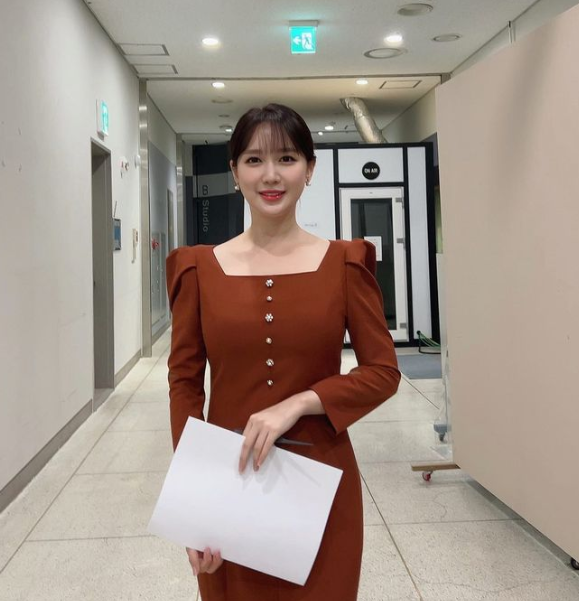 이현승 기상캐스터 나이 프로필 키 결혼 남편 최현상 인스타 레전드 과거 화보
