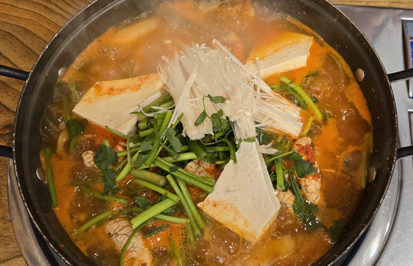 김태연 국민 동태탕 이미지