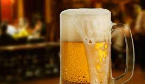  맥주 한 잔씩 매일 먹으면 기억력 향상된다고? Does habitual moderate alcohol consumption enhance working memory performance?