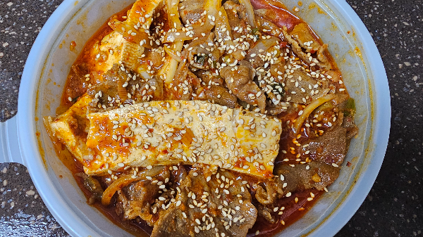 대패삼겹살 두부 짜글이