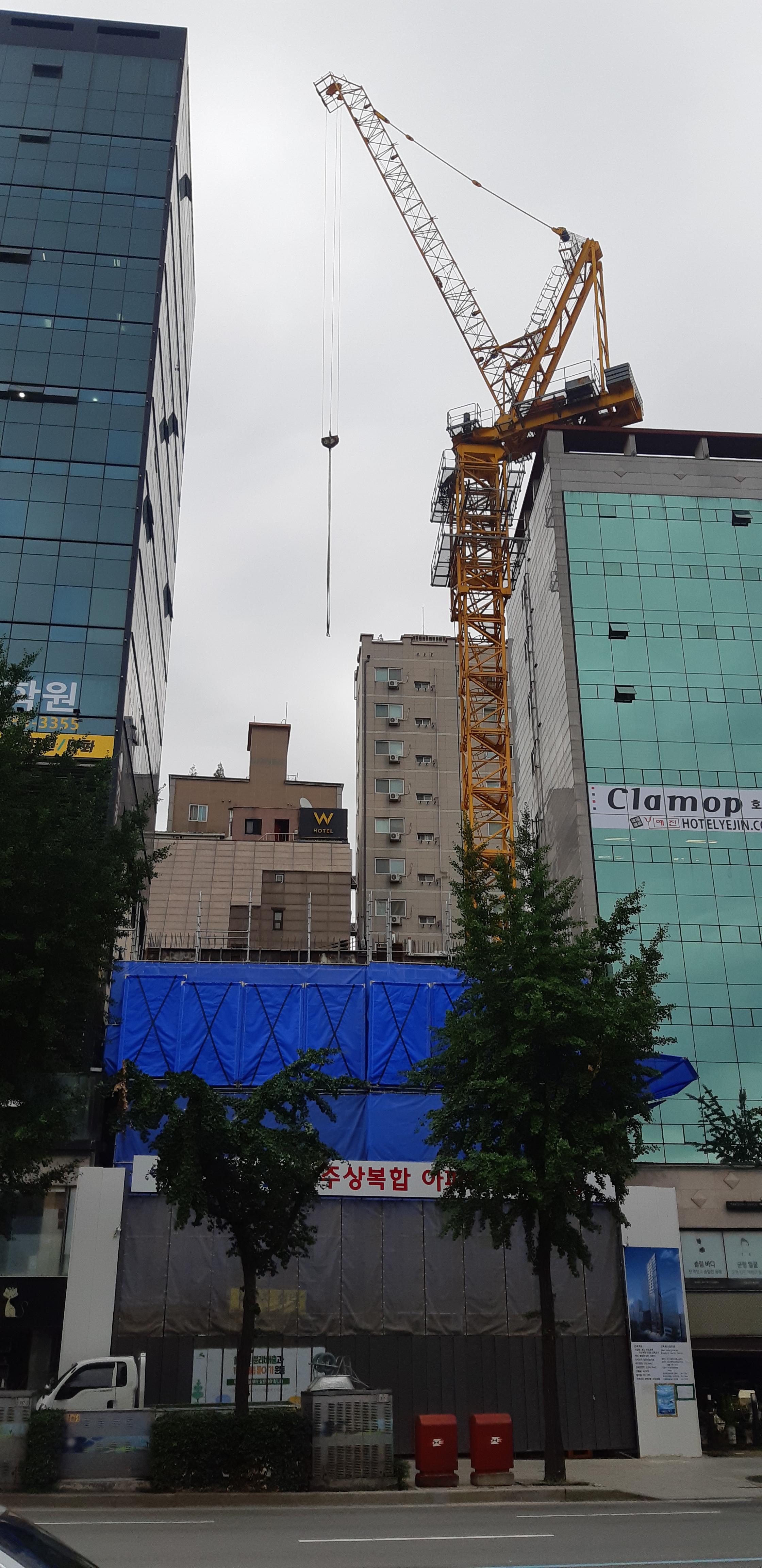  은평구 연신내역 건물 공사 현장 사진 062 효민아크로뷰 주상복합 아파트 신축현장 (korean construction)