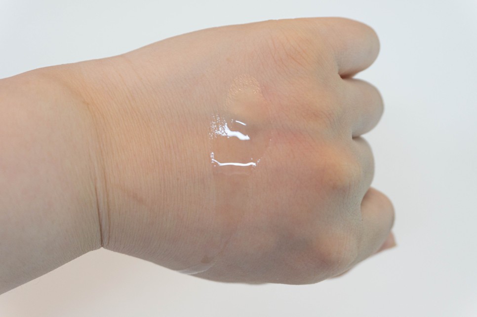 ginger 스킨케어의 시작은 이중기능성토너인 6