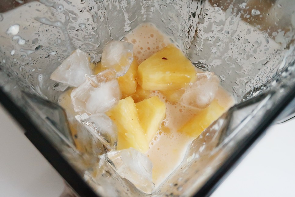 파인애플 주스 만들기바나나를 넣어 달달한 파인애플주스 만들기 파인애플 주스 만들기바나나를 넣어 달달한 파인애플주스 만들기