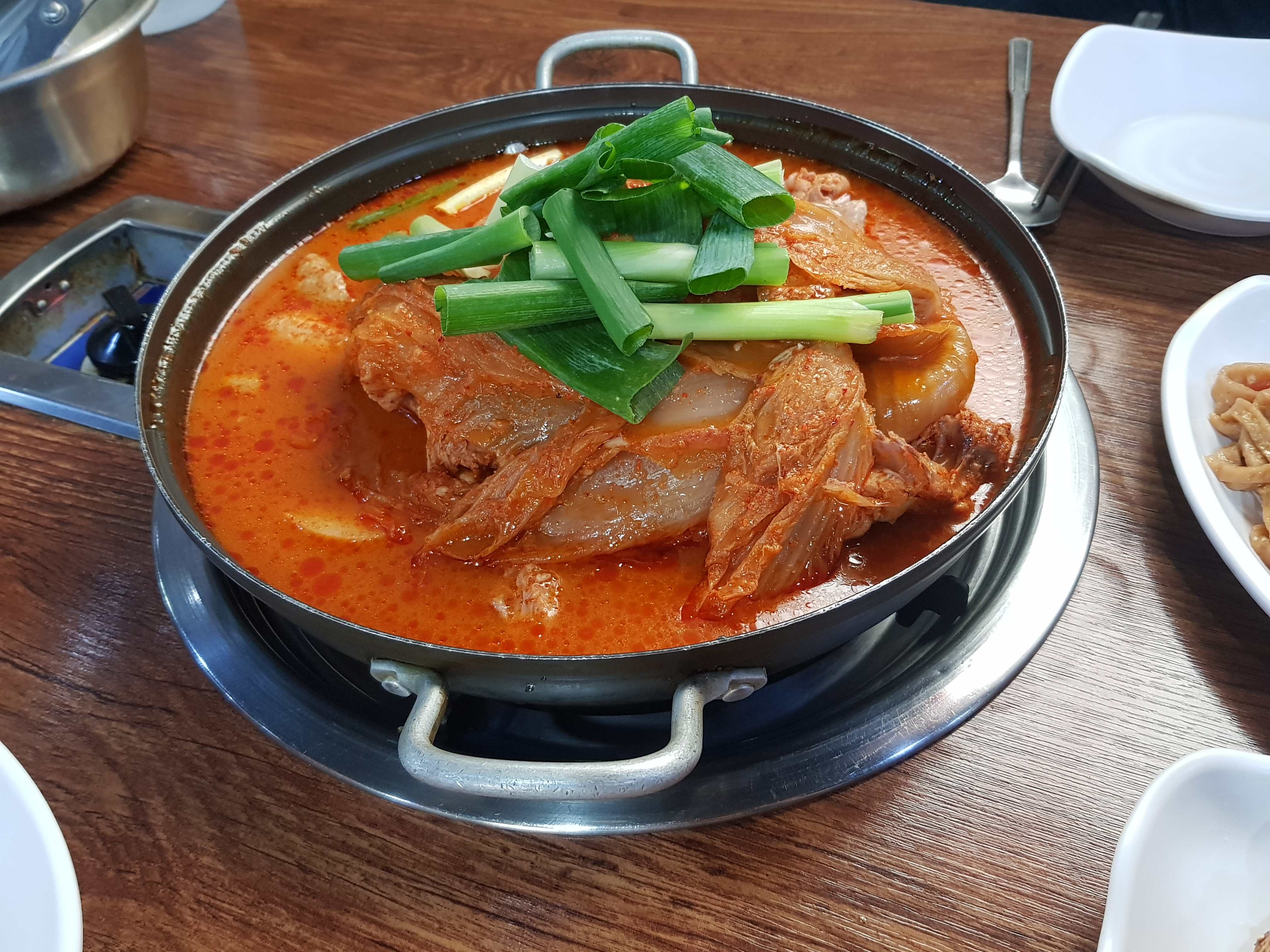  정쉡의맛집 (인천 청천동) 신길호식당 묵은지닭볶음탕 & 꼬막무침