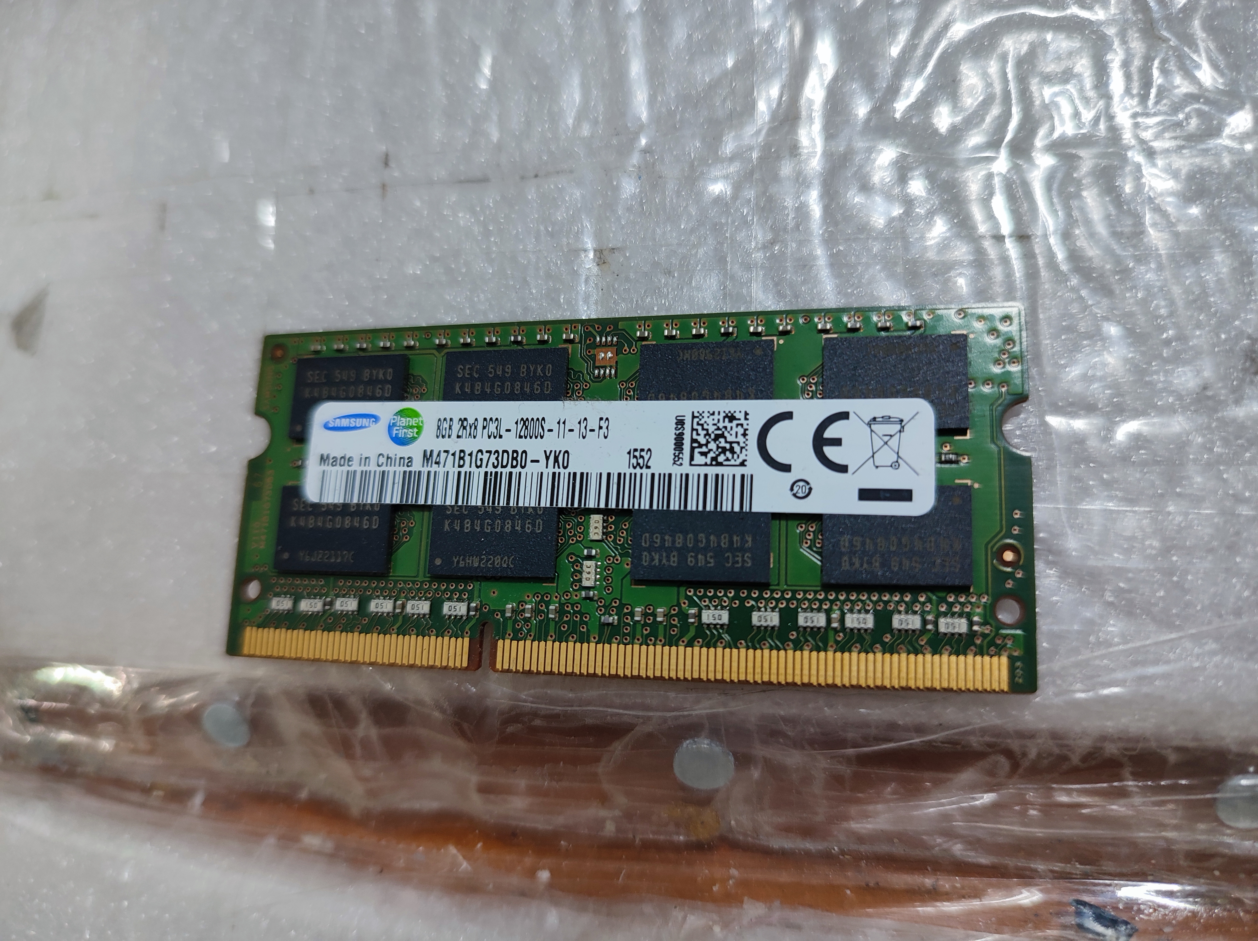 DDR3 8기가 메모리 1개 장착된 상태&amp;#44; 메모리 슬롯은 2개