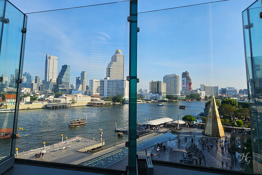 태국 방콕 아이콘시암 ICON SIAM 3층 정원에서 내려다 본 풍경