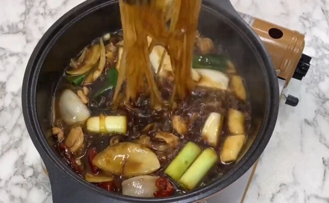  안동찜닭 매콤하고 당면 듬뿍 밀키트 홈스토랑 자연별곡 애슐리 밀키트추천 밀키트리뷰