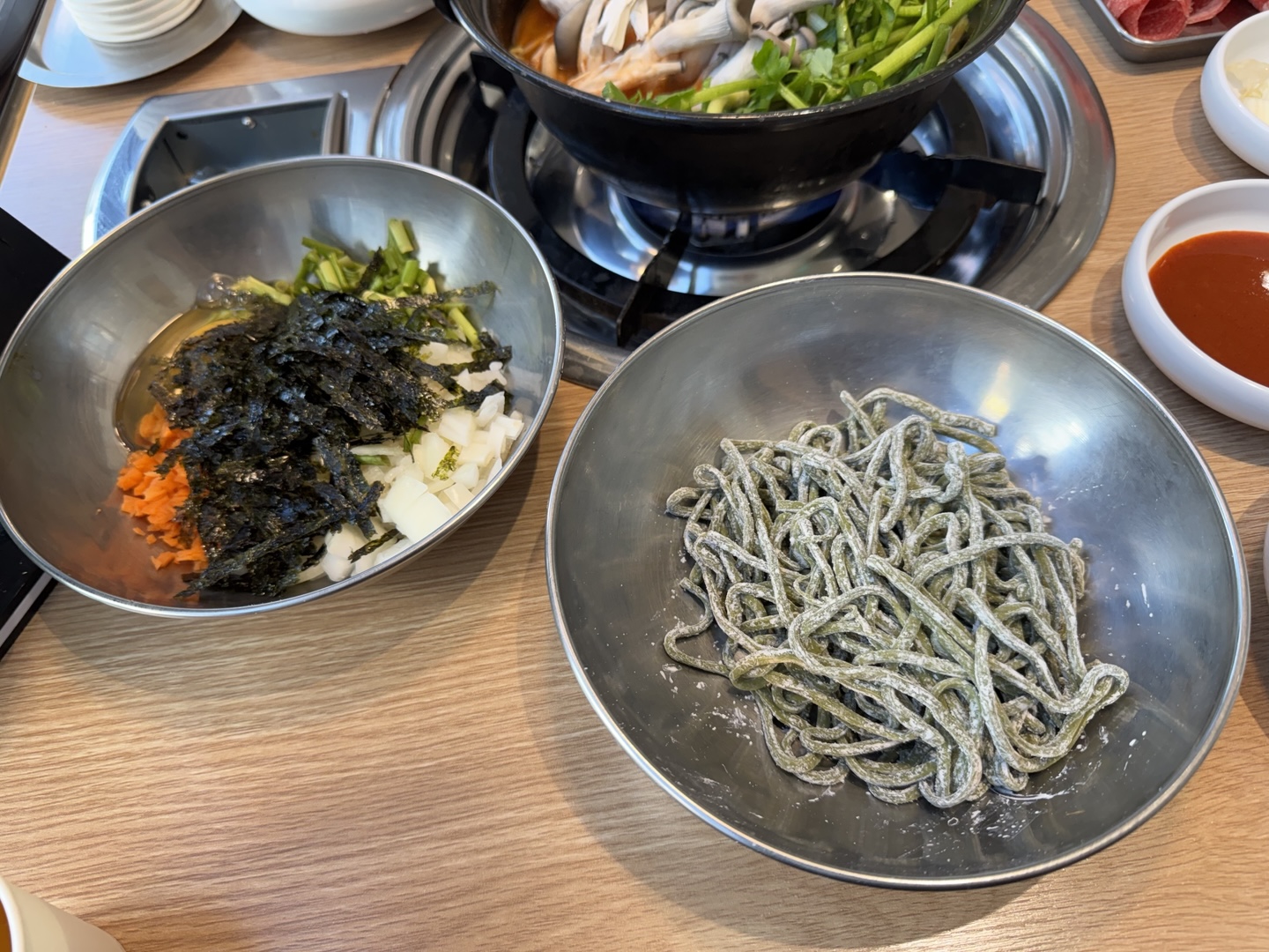 볶음밥과 칼국수