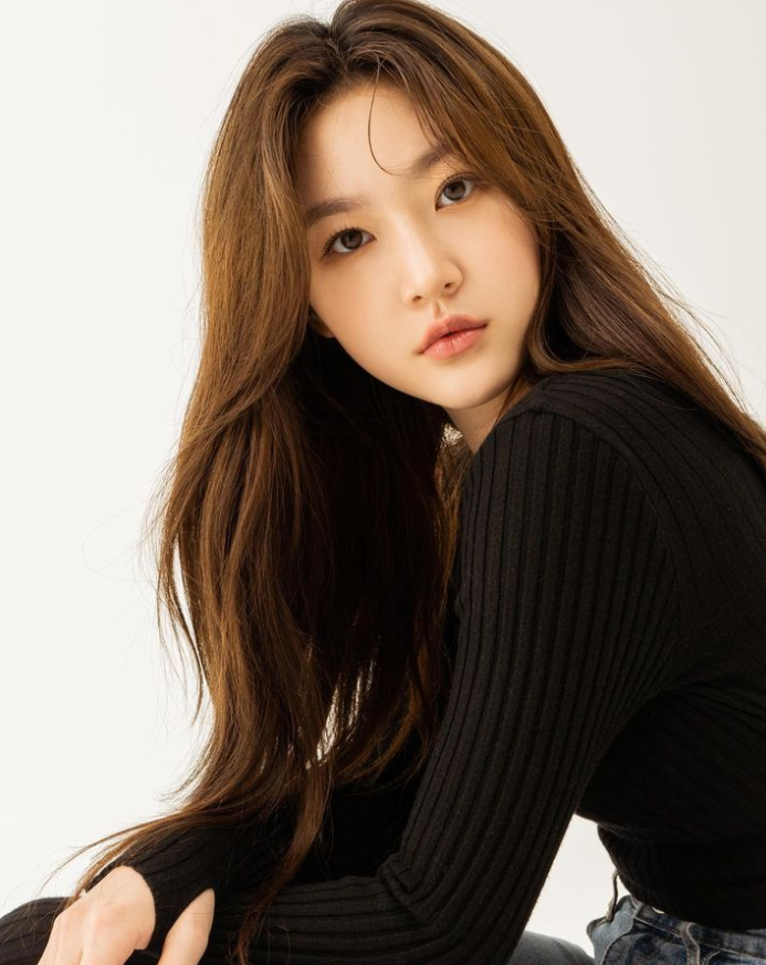  김새론 프로필 음주운전 사고 생활고 알바사진 논란 사냥개들 문빈추모 최근근황